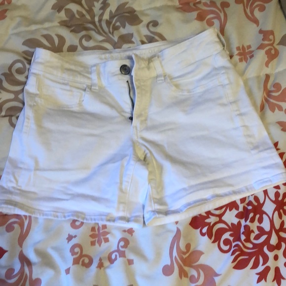 White American Eagle shorts - Picture 1 of 5